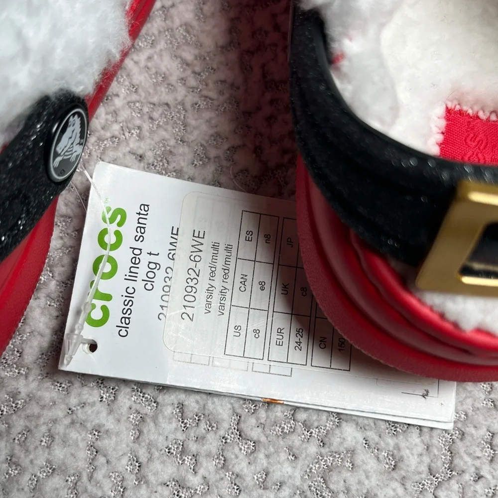 NWT Crocs Kids C8 Classic Lined Holiday Santa Clog Red & White Buckle Back Strap